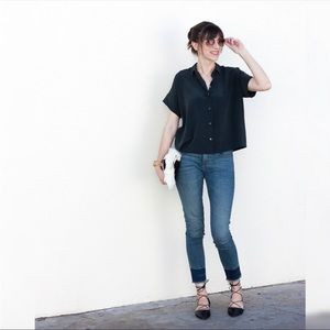 Everlane The Clean Silk Short-Sleeve Square Shirt- Size 4